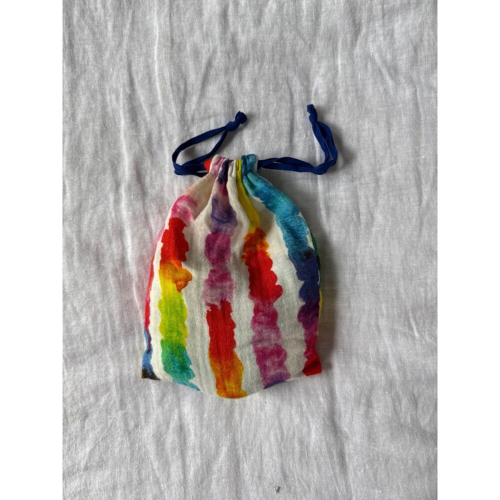 Lovevery Threadable Bead Kit + Drawstring Bag - Picture 5 of 5